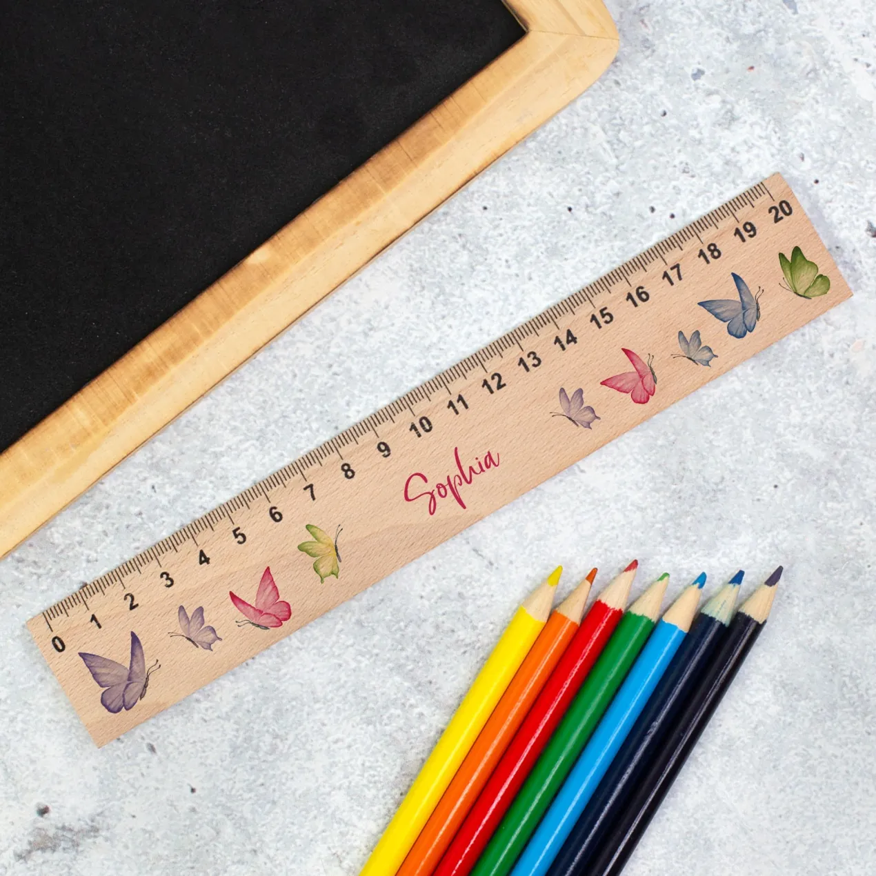 Holz Lineal für Mädchen personalisiert mit Name | Schmetterlinge Motiv | 20 cm
