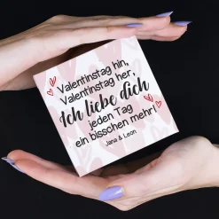 Ich liebe dich jeden Tag ein bisschen mehr!- 4 Lindorkugeln in persönlich bedruckter Verpackung