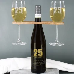 25 Jahre gemeinsam - Geschenkset mit gravierten Weingläsern und Weiflasche