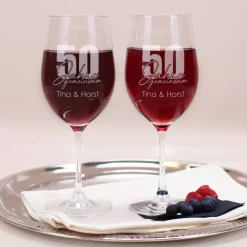 50 Jahre gemeinsam - Geschenkset zur goldenen Hochzeit mit Wein nach Wahl, Wunschnamen und Text