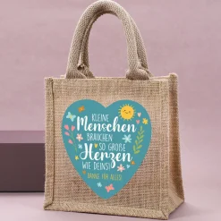 Jute-Geschenktüte als Dankeschön für Erzieher mit Wunschtext und Herz-Motiv