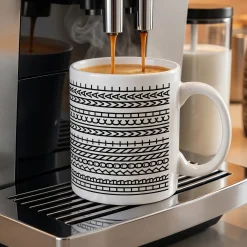 Kaffeetasse mit versteckter Botschaft 'Ihr könnt mich mal' | Tasse als lustiges Geschenk