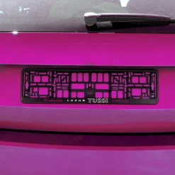 KFZ Kennzeichen Halter mit Name personalisiert für Frauen | Luxus Tussi Nummernschild Halterung