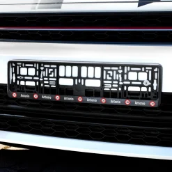 KFZ Kennzeichen Halter zum Geburtstag mit Verkehrszeichen Motiv | Personalisiert mit Name und Alter