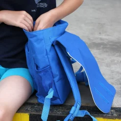 Kinderrucksack mit grünem Traktor und Name