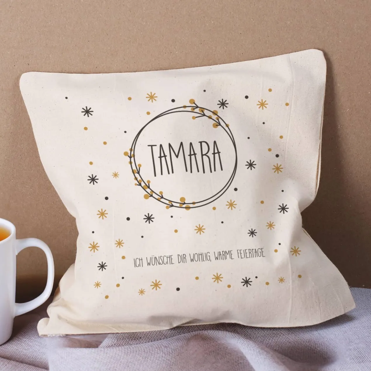Kirschkernkissen mit Schneeflocken Motiv, Name und Text