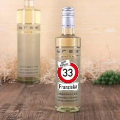 Kleiner BREE Wein zum Geburtstag mit Verkehrszeichen, Name und Alter