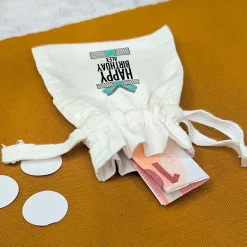 Kleines Baumwoll-Säckchen für Geldgeschenke zum Geburtstag personalisiert mit Name | Happy Birthday
