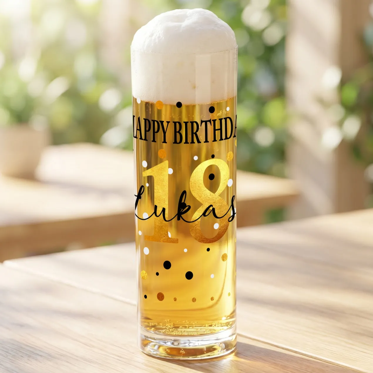 Kölsch Glas 'Happy Birthday' personalisiert mit Name & Alter | Bier Stange als Geschenk zum Geburtstag