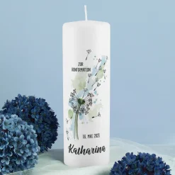 Konfirmationskerze Pusteblume mit Name, Datum und Segensspruch