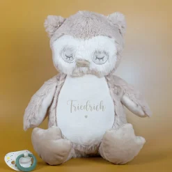 Kuscheltier Eule mit Herzmotiv | Personalisiert mit Name & Datum zur Geburt & Taufe | Farbauswahl