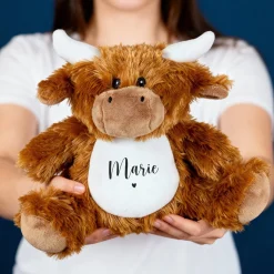 Kuscheltier Kuh mit Herzmotiv & Name personalisiert | Flauschiges Plüschtier-Geschenk