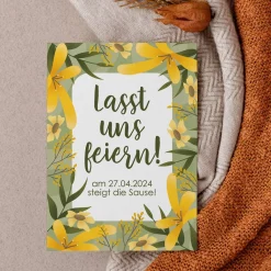 Lasst uns feiern! - Einladungskarte mit Blumenmotiv
