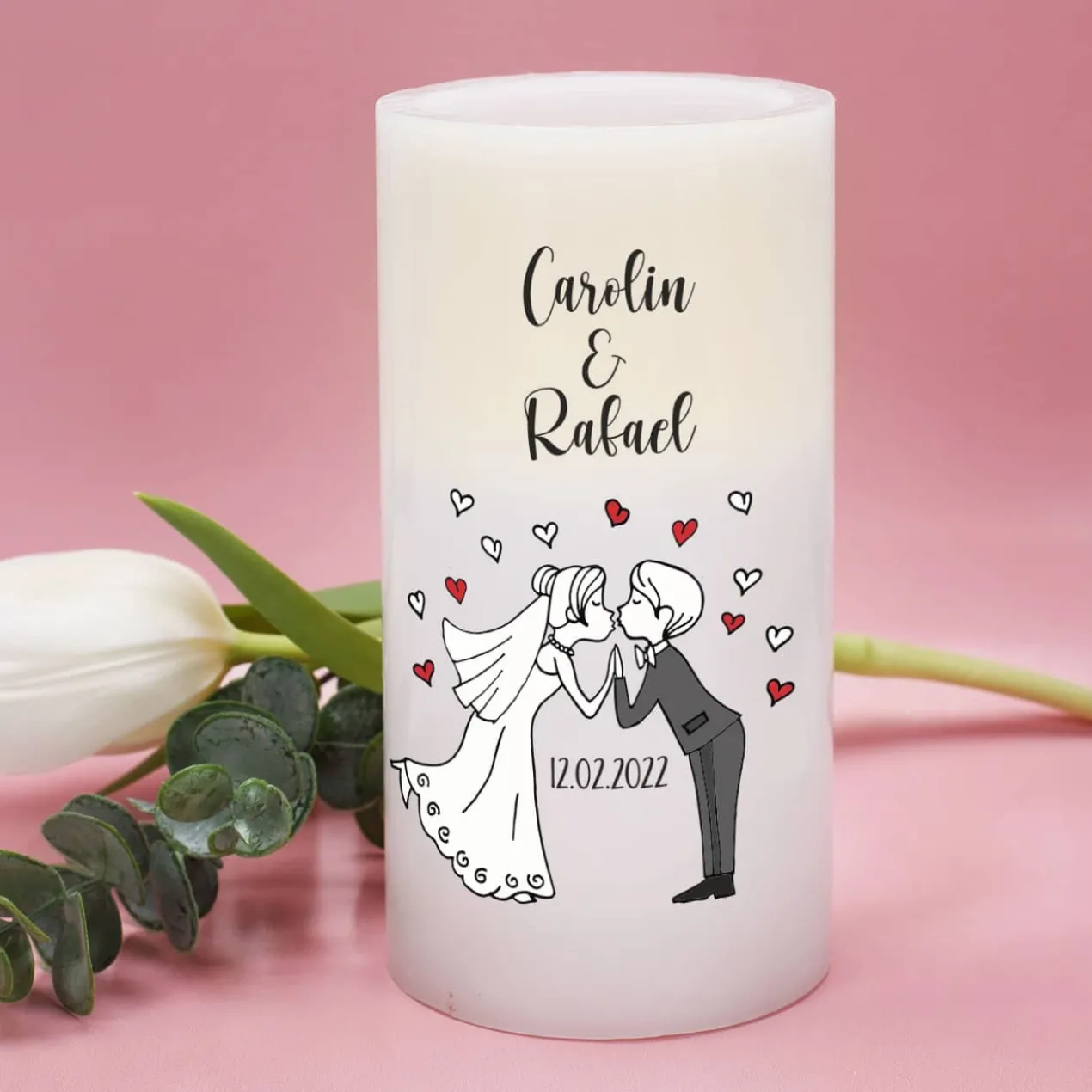 LED Echtwachskerze zur Hochzeit mit Brautpaar, Namen und Datum