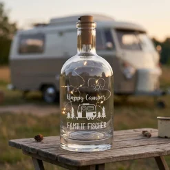 LED Karaffe 'Happy Camper' mit Wunschtext personalisiert | Camping Flaschenlicht aus Glas | Deko Licht