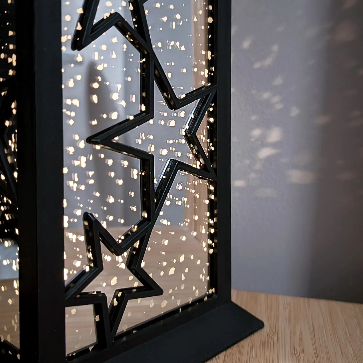 LED Laterne mit funkelnden Sternen | Weihnachtsdekoration