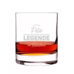 Legende im Ruhestand - graviertes Whiskyglas mit Name