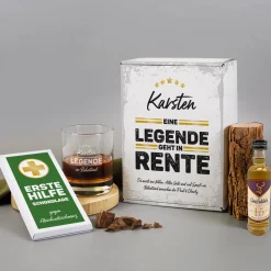 Legende in Rente Whisky-Geschenkset mit Glenfiddich, graviertem Glas und Schokolade
