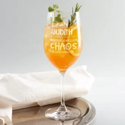 Leonardo Weinglas 'Chaos Koordinator' mit Name & Gravur | Wein Geschenk für Mama & Freundin