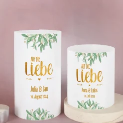 Lichthülle - Auf die Liebe - Tischdeko zur Hochzeit mit Name und Datum bedruckt