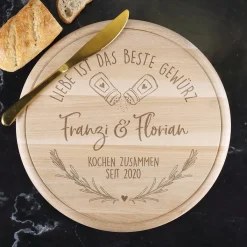 Liebe ist das beste Gewürz - graviertes Holzbrettchen zur Hochzeit oder zum Einzug