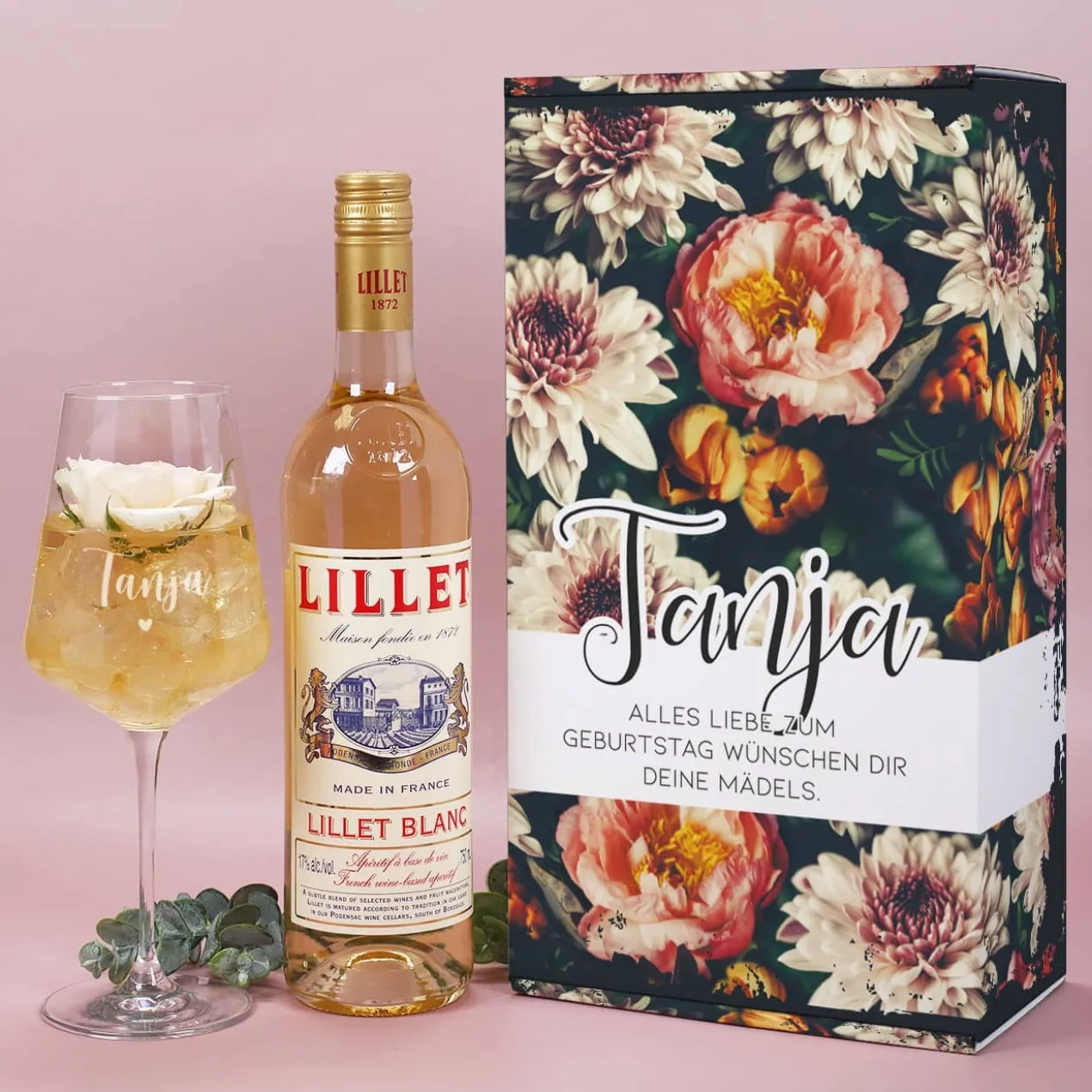 Lillet Geschenkset mit graviertem Weinglas und eleganten Vintage Blumenmotiv