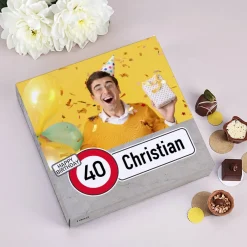 Lindt Geburtstags-Pralinen mit Verkehrszeichen, Foto, Alter & Name