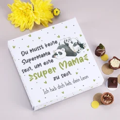 Lindt Pralinen 'Super Mama' personalisiert mit Wunschtext & Panda Motiv | Geschenk zum Muttertag