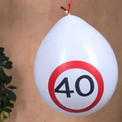 8 Luftballons Verkehrsschild 40