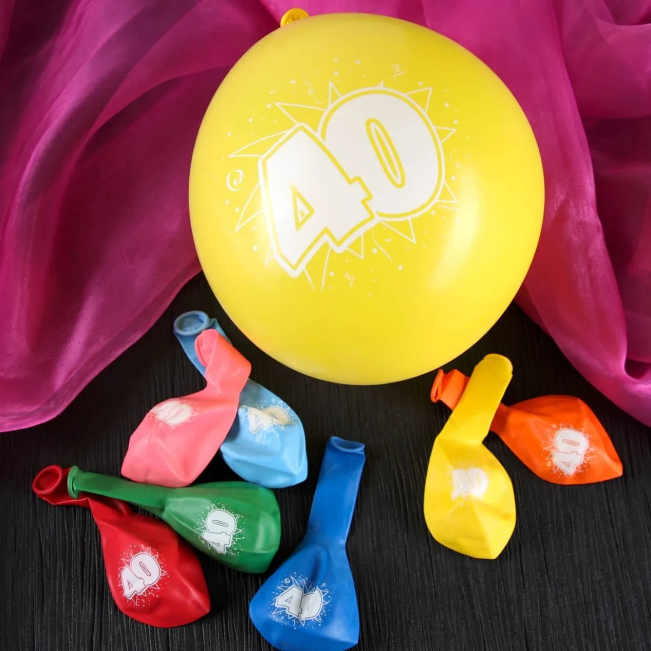 8 Luftballons zum 40. Geburtstag