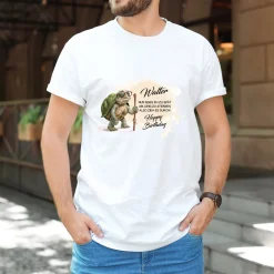 Lustiges T-Shirt zum Geburtstag personalisiert mit Name | 'Zu alt um jung zu sterben'
