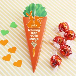 Möhre mit 5 Lindor-Kugeln und mit Wunschname bedruckt zu Ostern