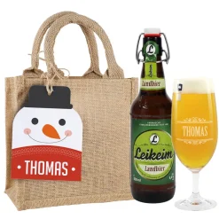 Männergeschenk zu Weihnachten - Bierglas mit Bierflasche in persönlicher Geschenktüte