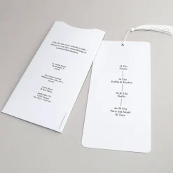 Moderne Hochzeitseinladung - Ziehkarte mit Foto & weißer Quaste