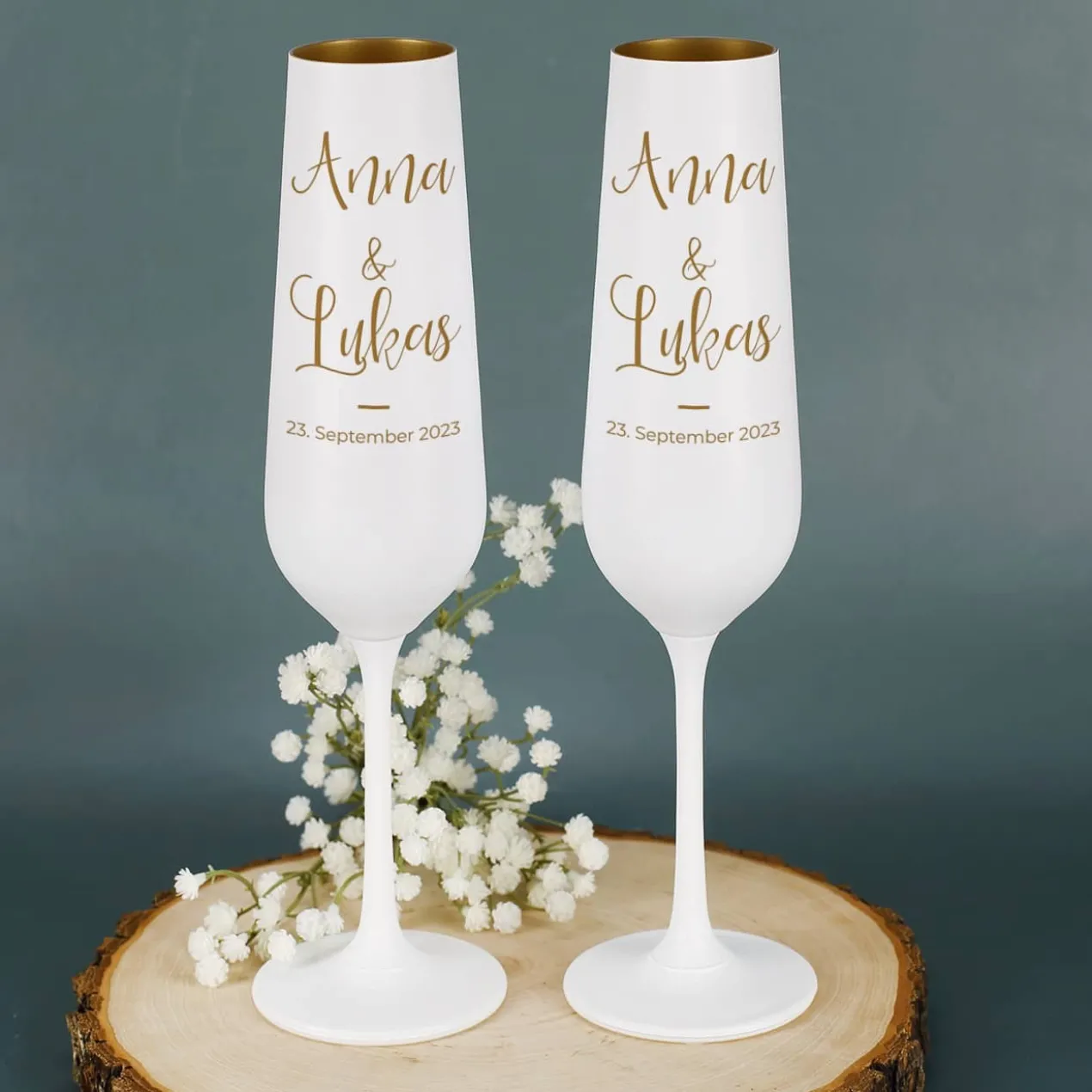 Modernes Geschenkset zur Hochzeit mit zwei Sektgläsern und wunderschöner Watercolor Präsentbox