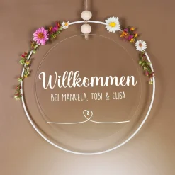 Modernes Willkommensschild aus Acryl im Metallring