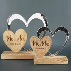 Mr & Mrs Herzskulptur mit Namensgravur zur Hochzeit