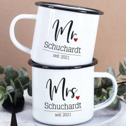 Mr und Mrs Emailletassen mit persönlichem Aufdruck