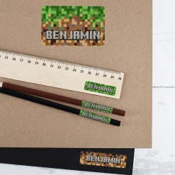 100 Namensaufkleber - Pixelmotiv - in 3 verschiedenen Größen für Hefte, Stifte uvm.