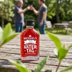 Offizieller Vatertagsschnaps - Schnaps Fläschchen zum Vatertag mit Name bedruckt