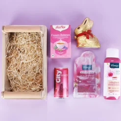 Ostergeschenkset für Frauen im Holzkörbchen
