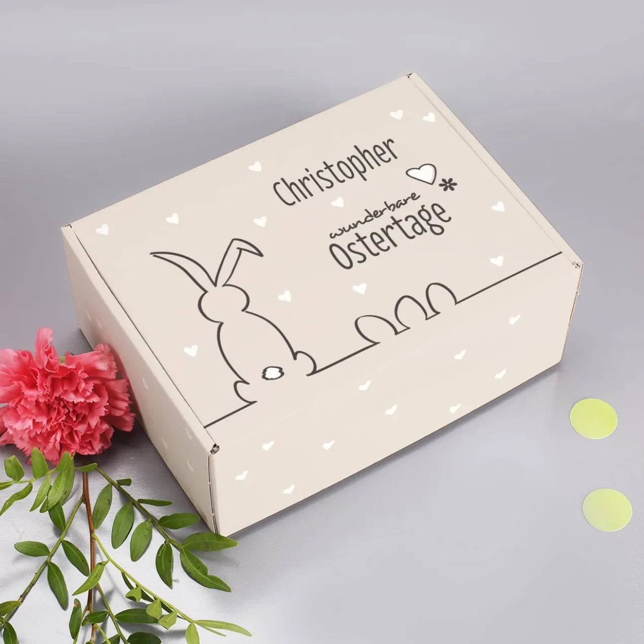 Osterhase mit Ostereiern - Geschenkverpackung mit Wunschnamen