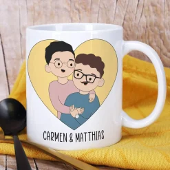 Paar-Tasse mit personalisierbaren Figuren und wählbarem Spruch