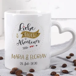 Paartassen zur Hochzeit mit Namen und Datum - Valentinstagsgeschenk