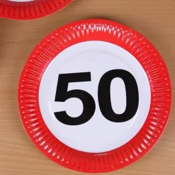 8 Pappteller - Achtung 50