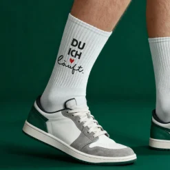 Partner-Socken 'Du Ich läuft.' – Tennissocken als kleine Liebeserklärung zum Valentinstag für Paare