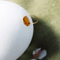 Persönlicher Osterschmuck - Schwanenei mit Osterhase und Name graviert