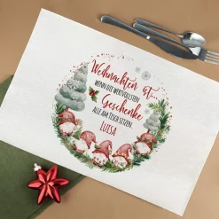 Personalisierbares Platzdeckchen mit Wichtelmotiv zu Weihnachten in Jute oder Filz | Tischdeko