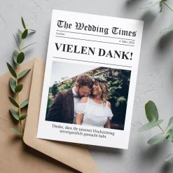 Personalisierte Danksagung zur Hochzeit im Zeitungsstil mit Foto & Wunschtext | Wedding Times Karte