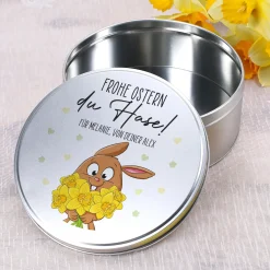 Personalisierte Gebäckdose zu Ostern aus Metall mit Wunschtext | Keksdose & Geschenkbox mit Hasenmotiv